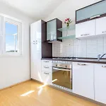 Apartment Kamelicina Iii Vinisce