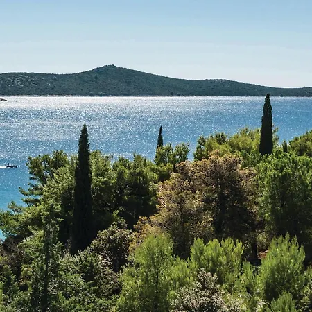 Kamelicina Iii Apartman