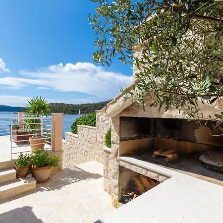 Apartment Amazing In With House Sea View *
